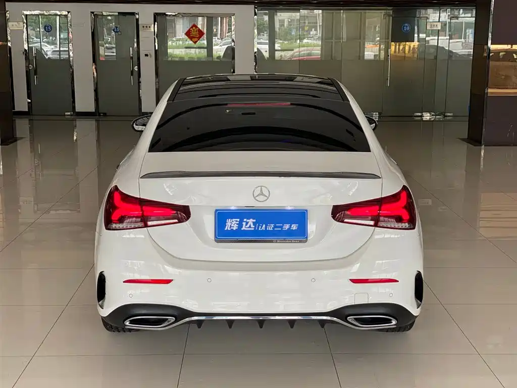 Mercedes-Benz A-Class 2023 — фото 6