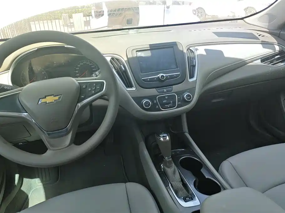 Chevrolet Malibu XL 2018 — фото 12