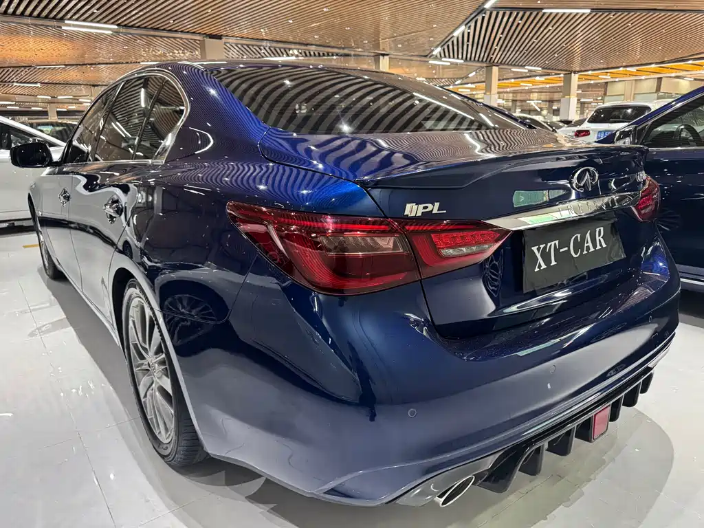 Infiniti Q50L 2018 — фото 12