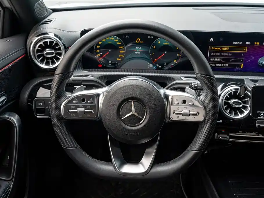 Mercedes-Benz A-Class 2021 — фото 18