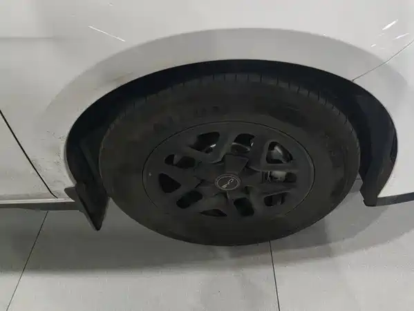 BYD Seal 05 DM-i 2025