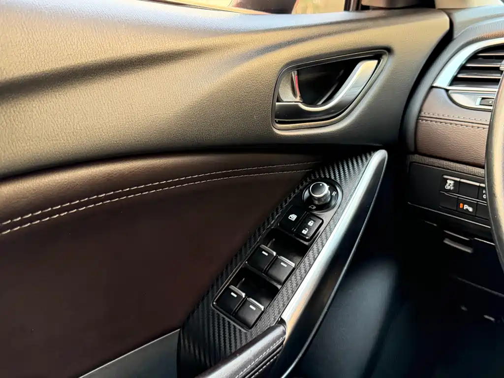 Mazda Atenza 2019 — фото 11