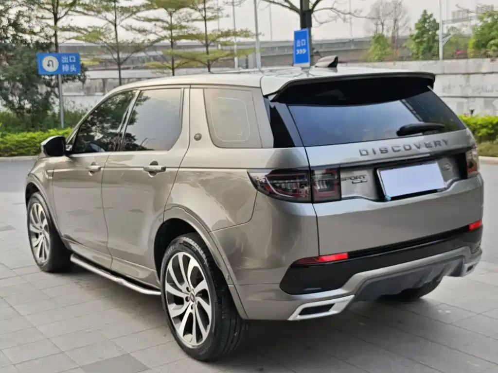 Land Rover Discovery Sport 2021 — фото 35