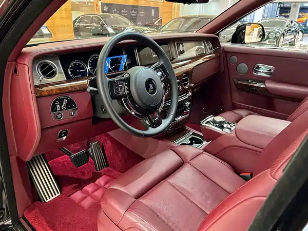 Rolls-Royce Phantom 2019