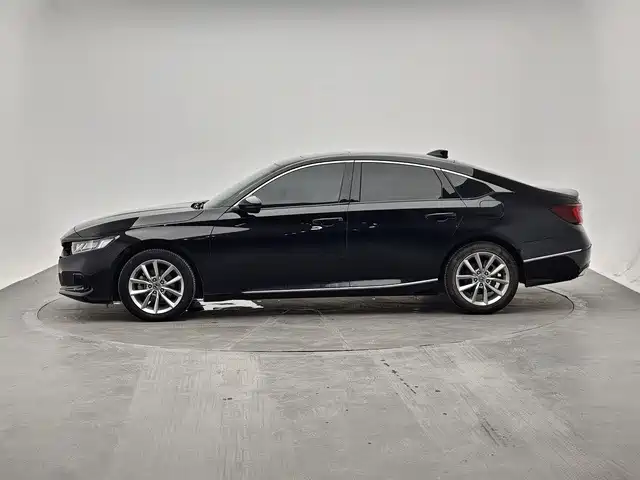 Honda Accord 2022 — фото 4