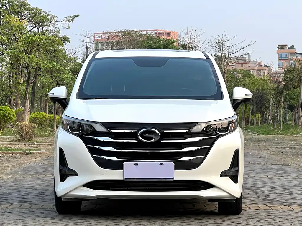 GAC Motor Trumpchi M6 2019 — фото 2