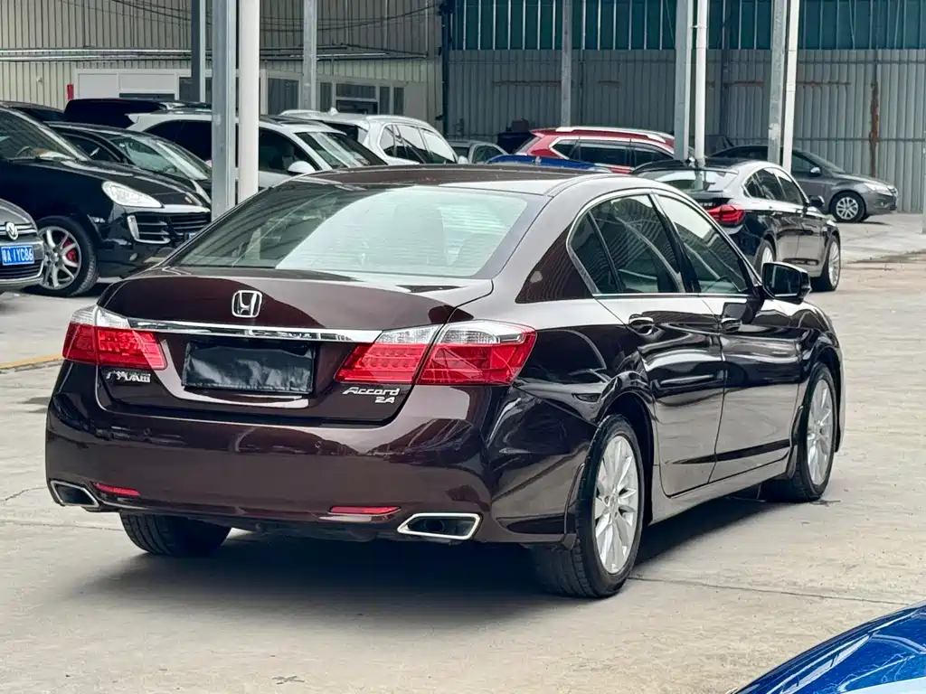 Honda Accord 2014 — фото 6