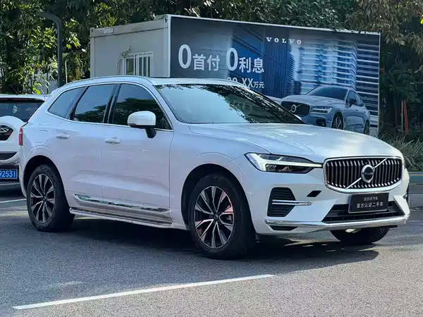 Volvo XC60 2023
