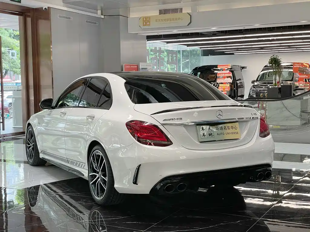 Mercedes-Benz C-Class AMG 2019 — фото 19