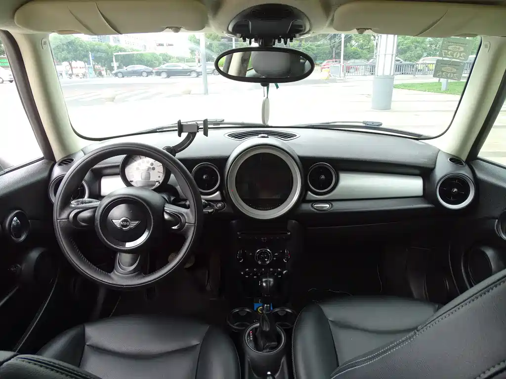 MINI Clubman 2014 — фото 35