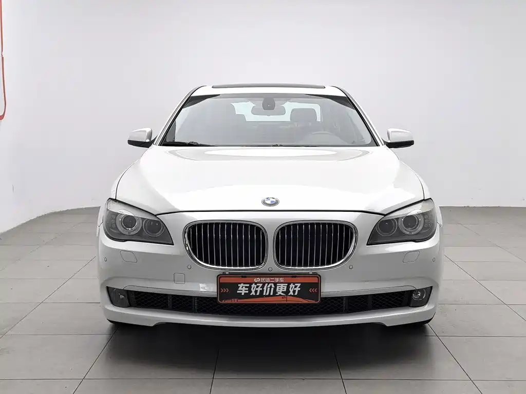 BMW 7 Series 2012 — фото 3