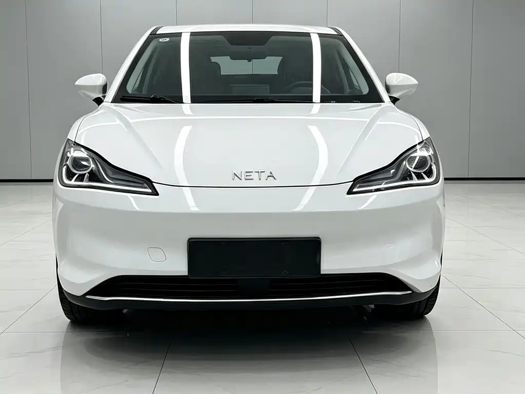 Neta V 2023