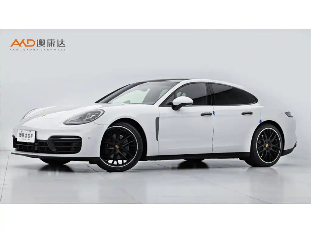 Porsche Panamera 2023 — фото 1