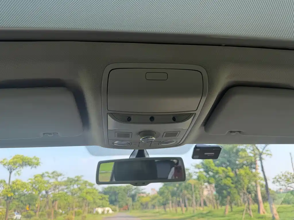 SEAT Alhambra 2014 — фото 18