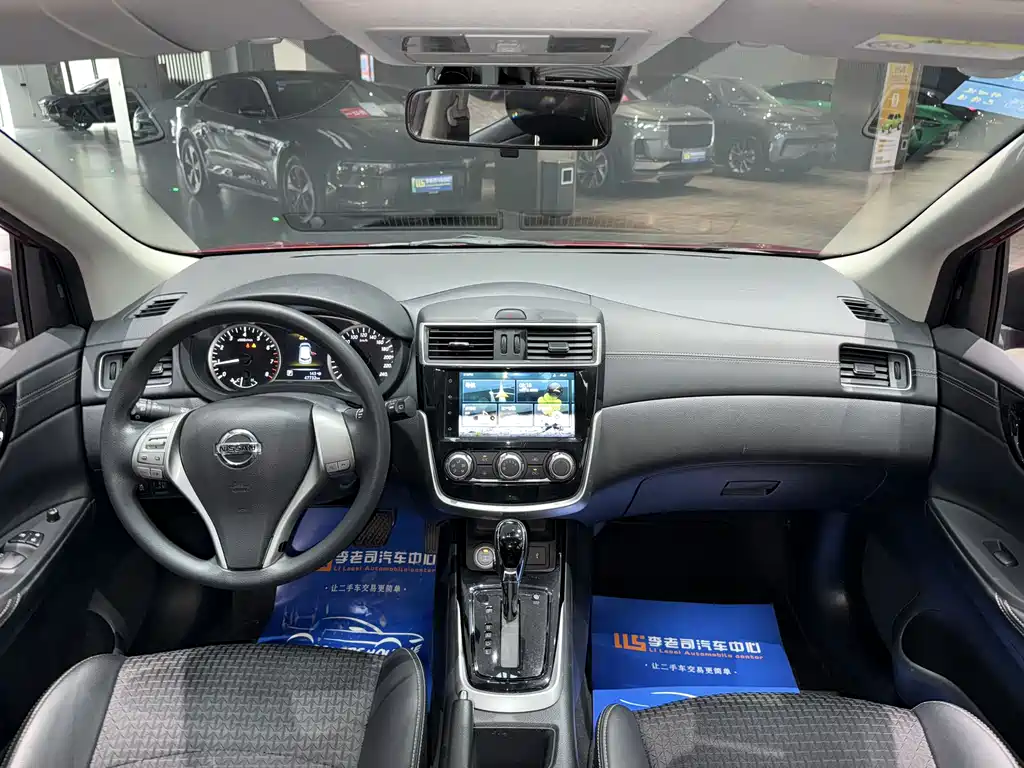 Nissan Tiida 2019 — фото 13