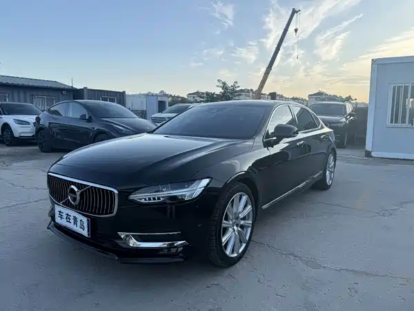 Volvo S90 2018