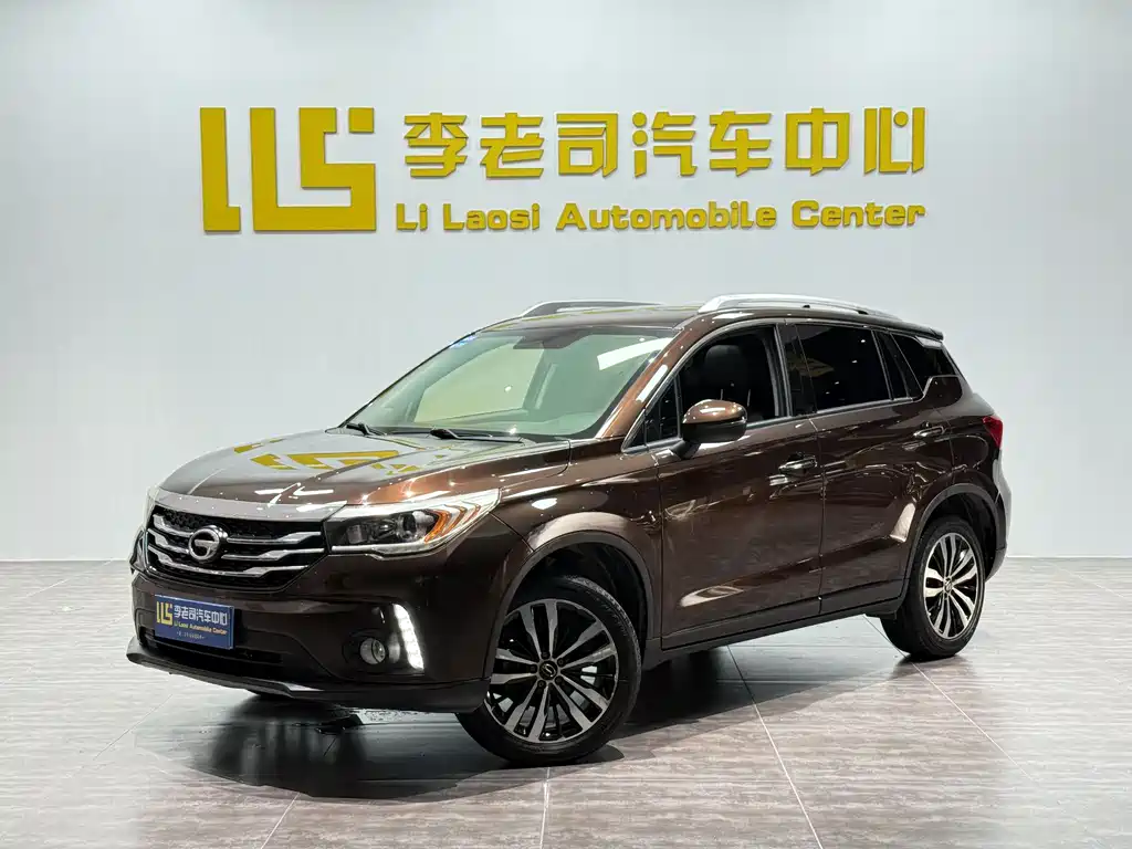 GAC Motor Trumpchi GS4 2016 — фото 3