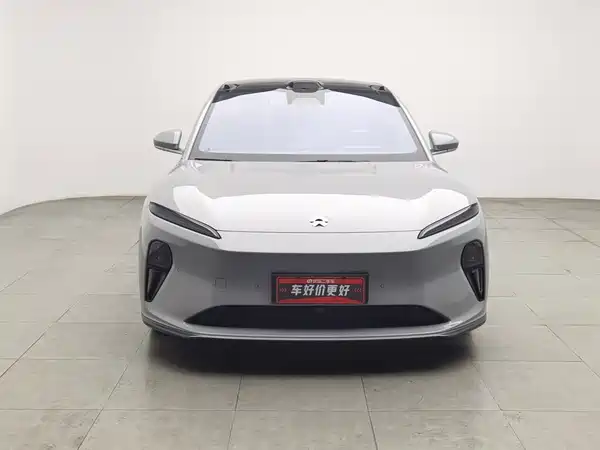 NIO ET5 2024
