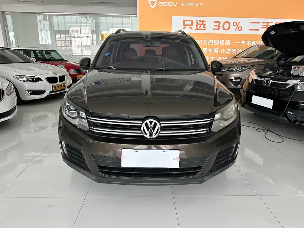 Volkswagen Tiguan 2015 — фото 2