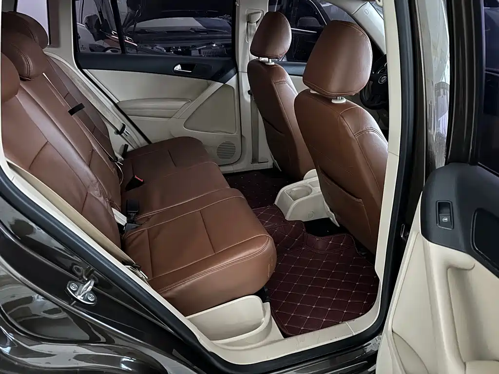 Volkswagen Tiguan 2015 — фото 8