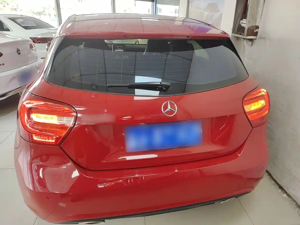 Mercedes-Benz A-Class 2015