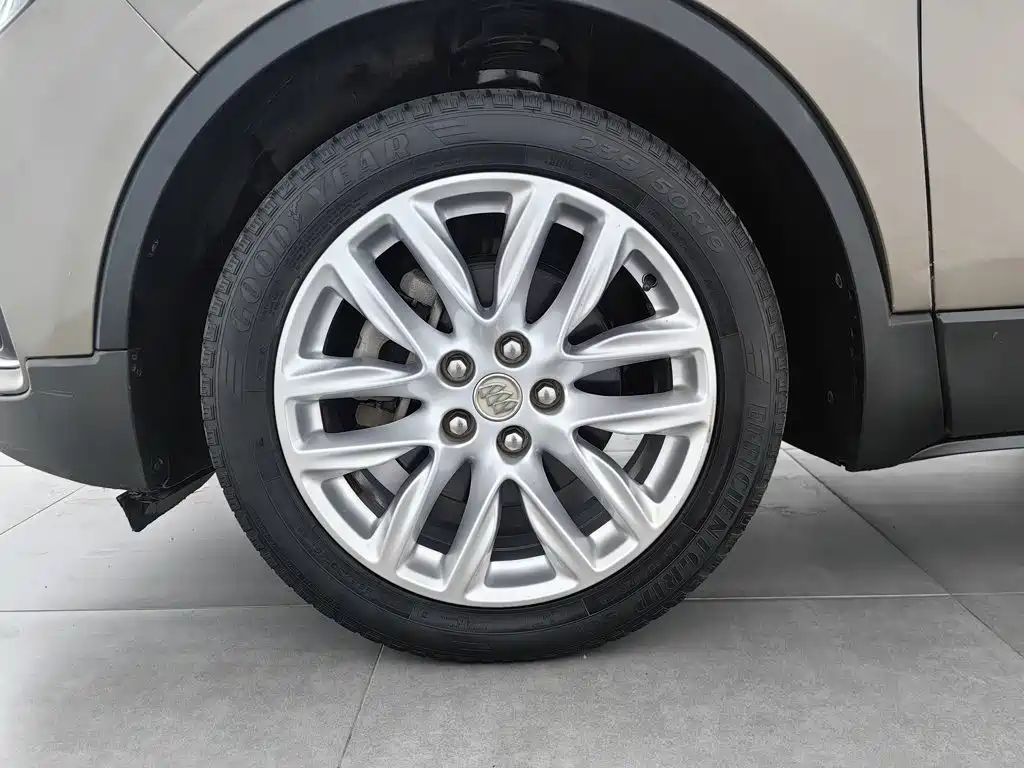 Buick Envision Plus 2018 — фото 17