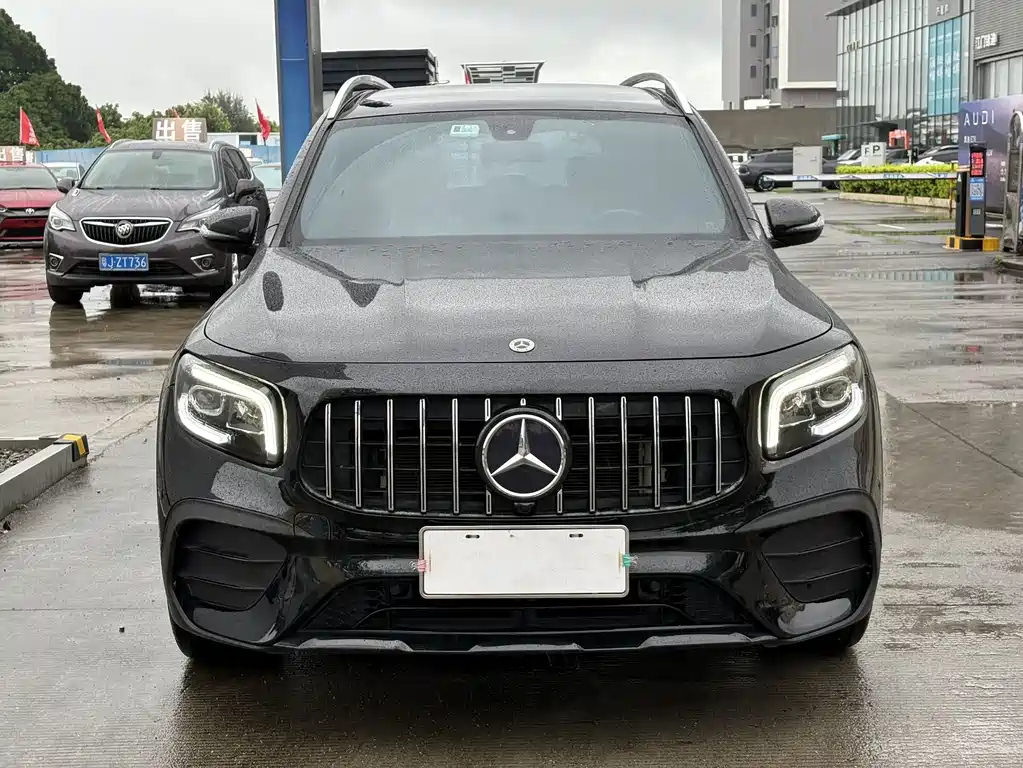Mercedes-Benz GLB 2022 — фото 2
