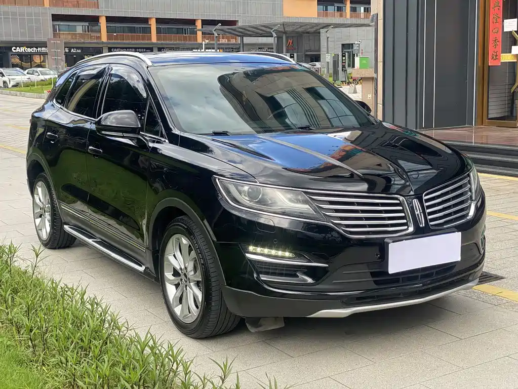 Lincoln MKC 2016