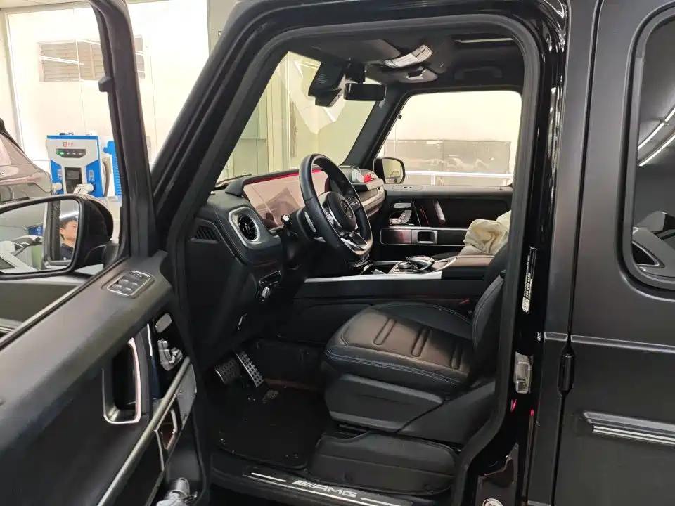 Mercedes-Benz G-Class 2023 — фото 10