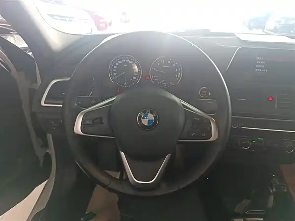 BMW 1 Series 2018