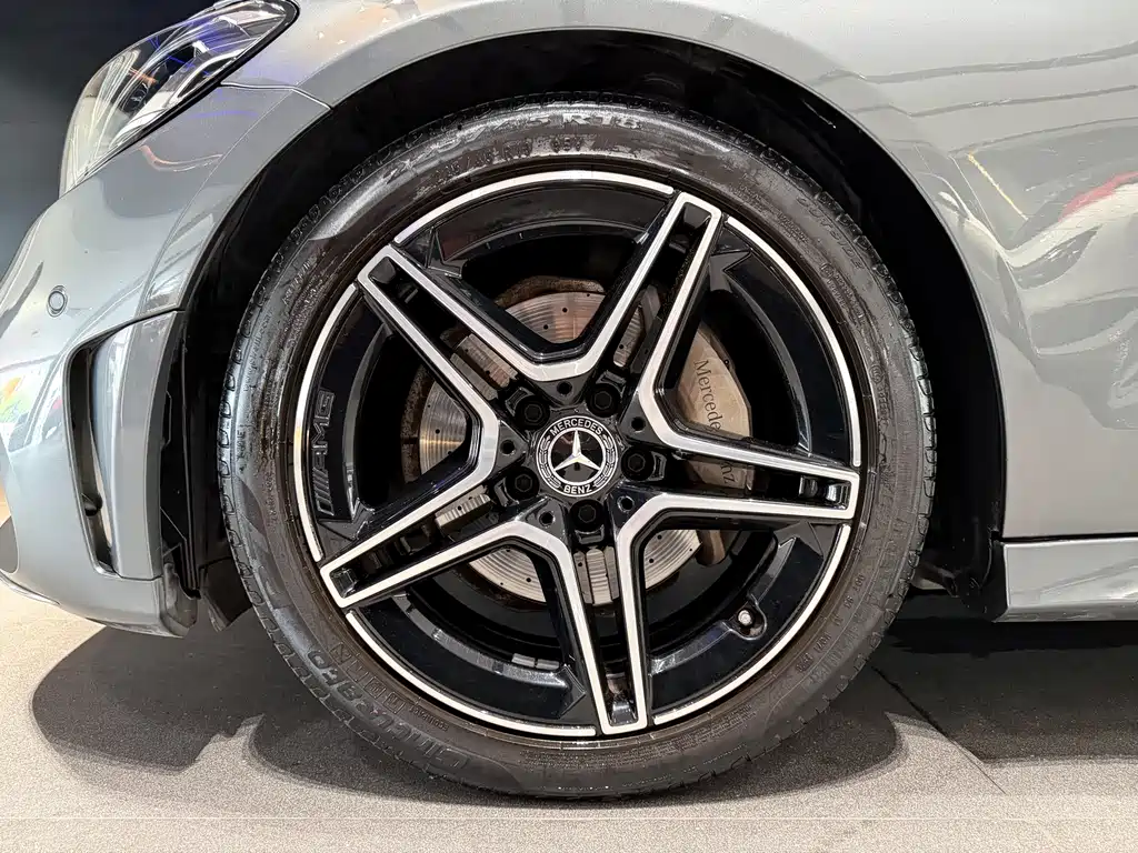 Mercedes-Benz C-Class 2020
