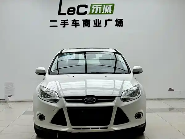Ford Focus 2012