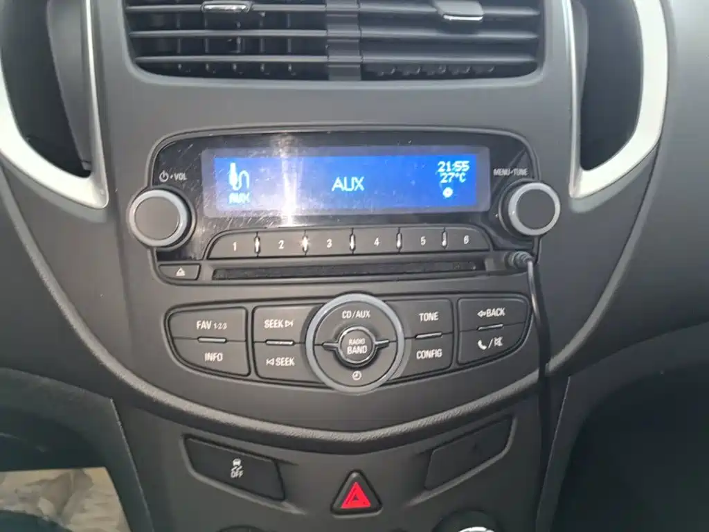 Chevrolet Trax 2017 — фото 13