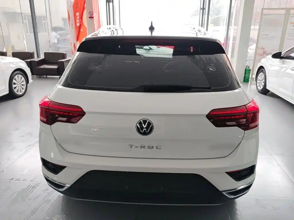 Volkswagen T-Roc 2021 — фото 6