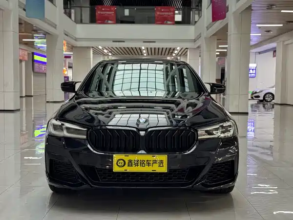 BMW 5 Series 2022