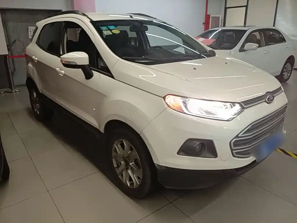 Ford Ecosport 2015 — фото 4