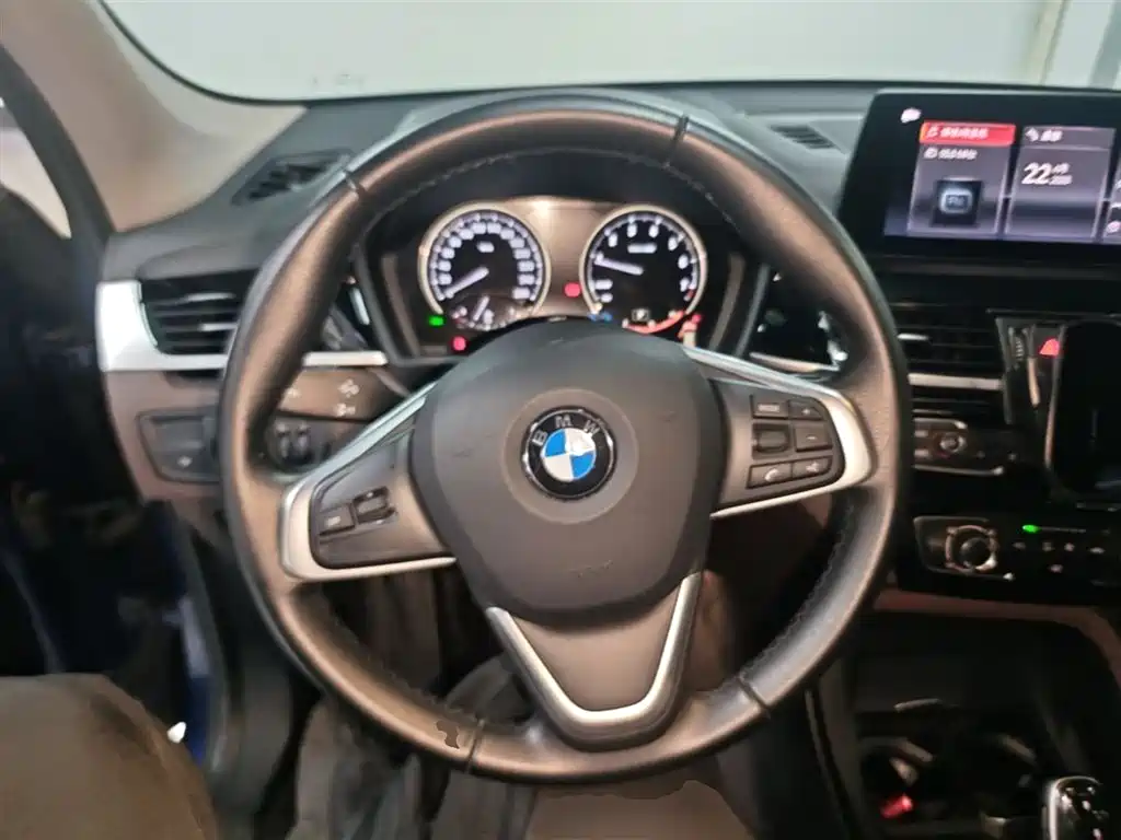 BMW X1 2021 — фото 11