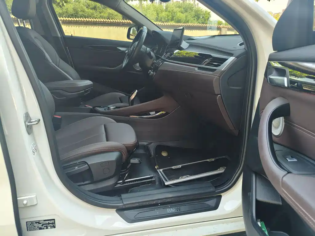 BMW X2 2022 — фото 14