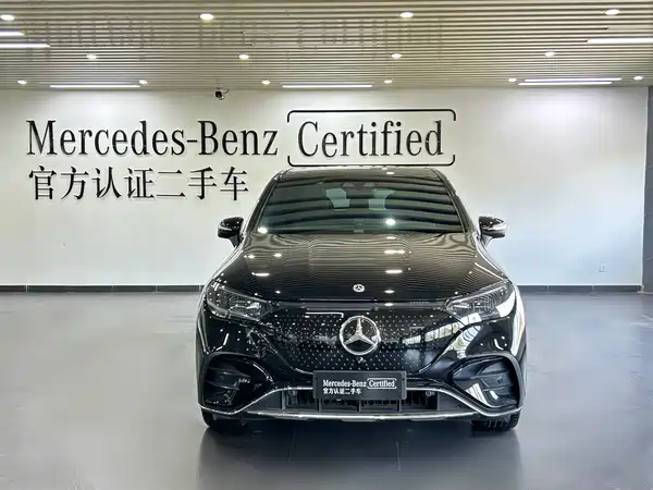 Mercedes-Benz EQE SUV 2024