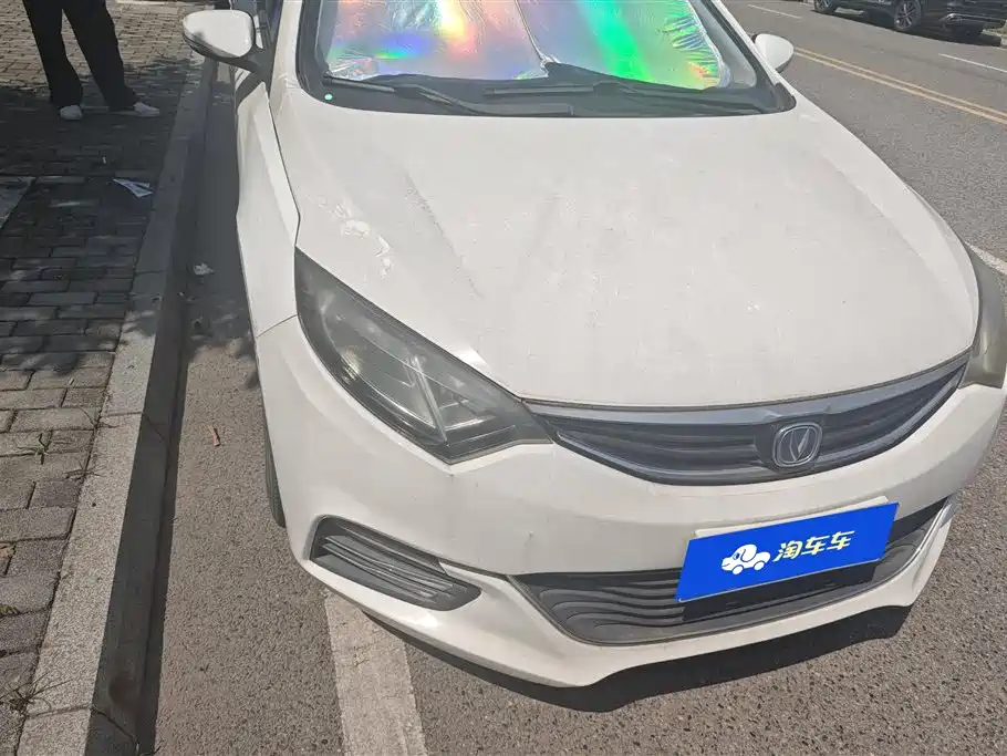 Changan Eado XT 2014 — фото 2
