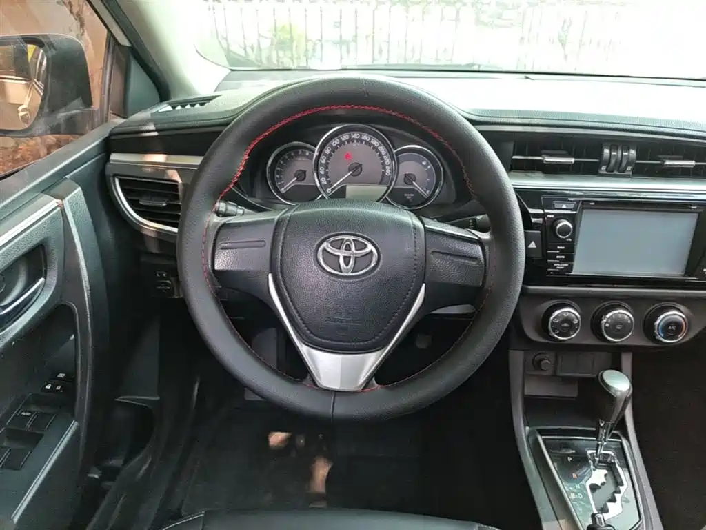Toyota Levin 2015 — фото 11
