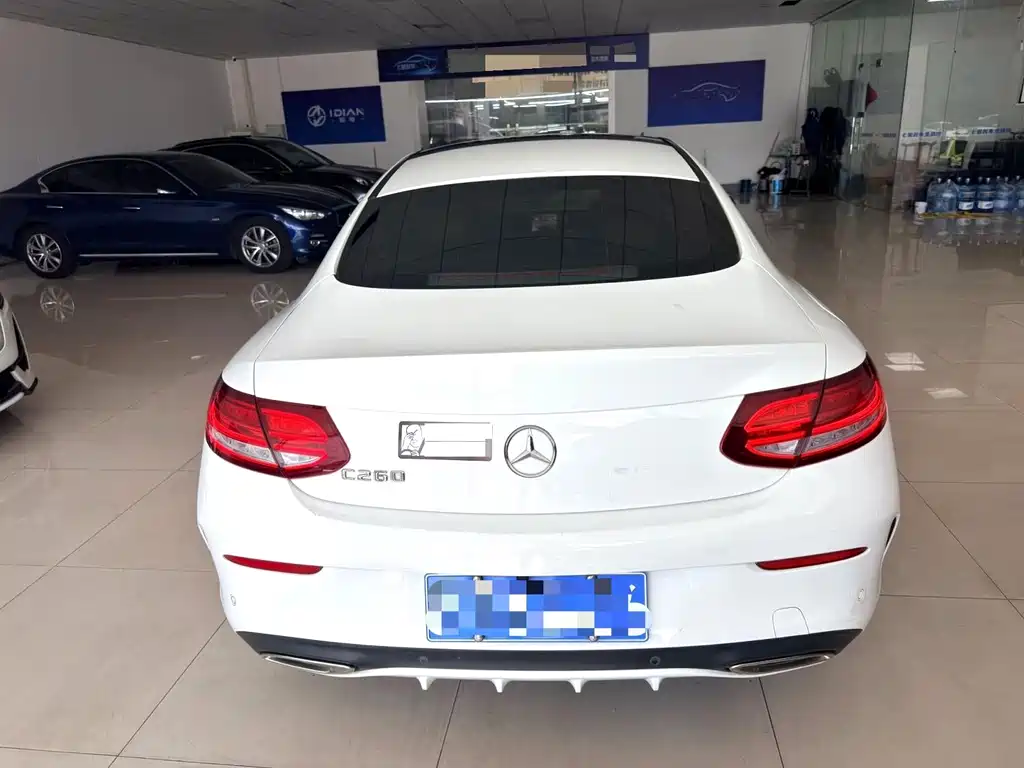 Mercedes-Benz C-Class 2018