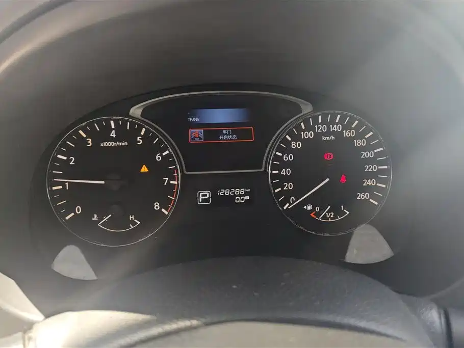Nissan Teana 2015 — фото 14