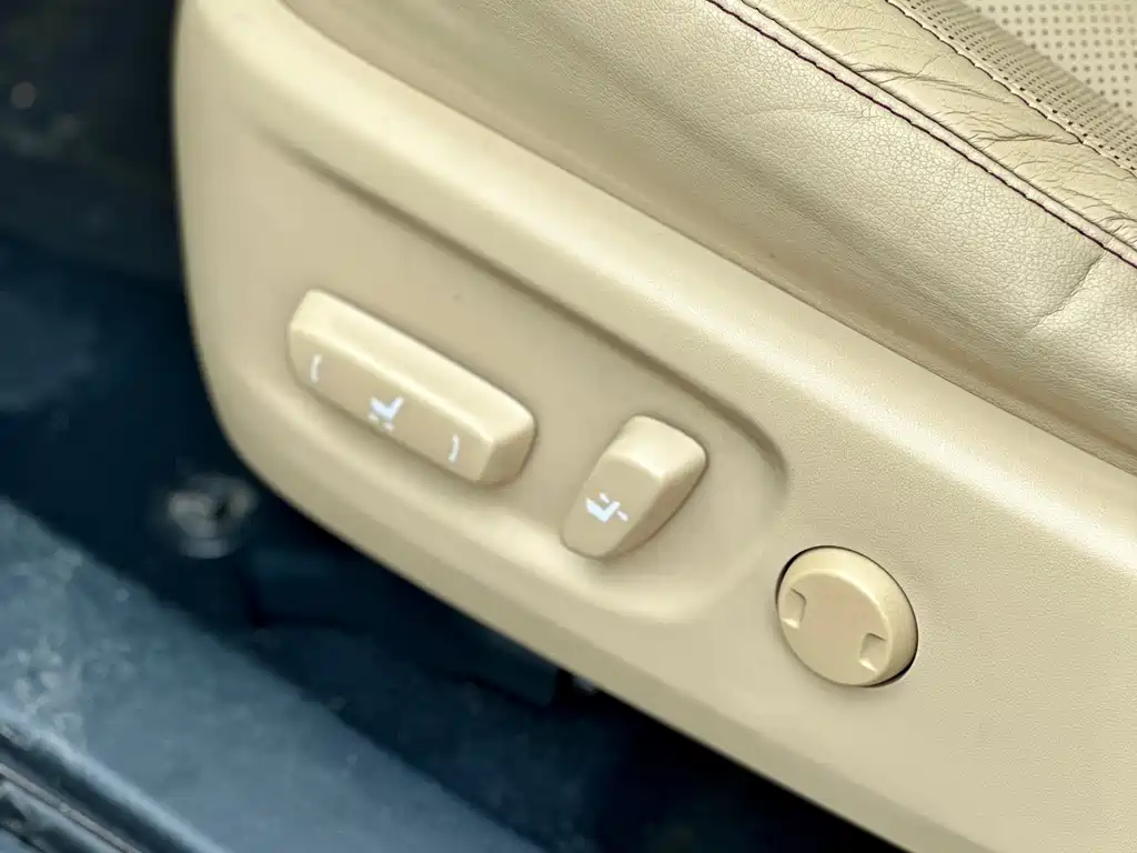 Toyota Highlander 2015 — фото 38
