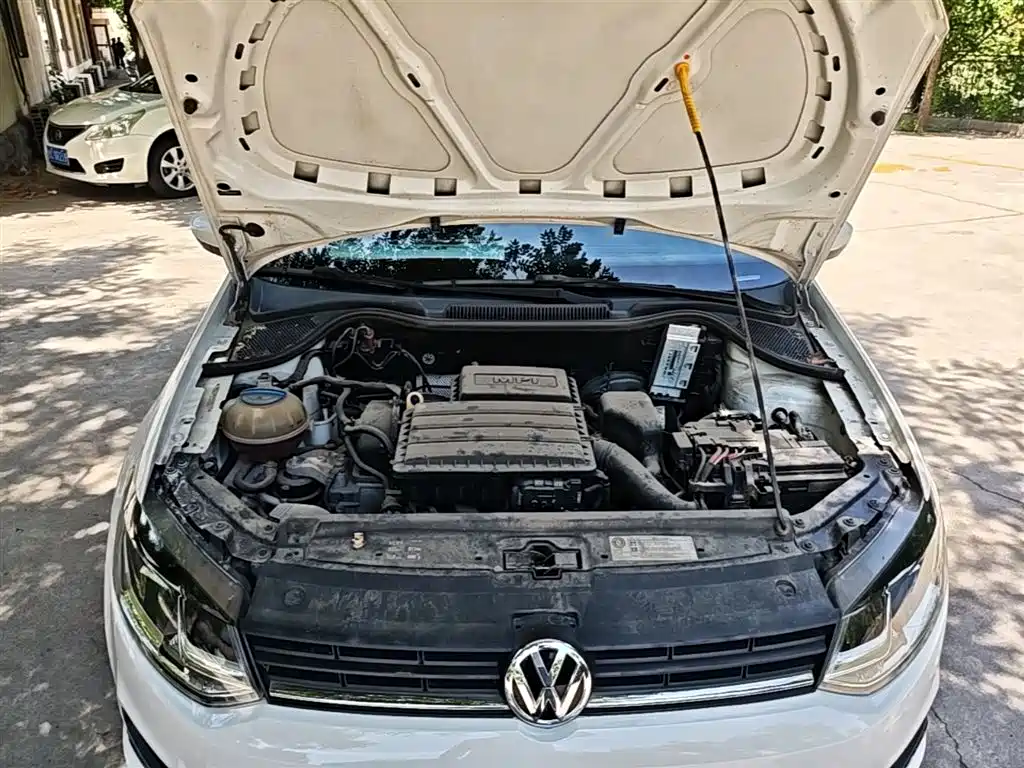 Volkswagen Polo 2017 — фото 20