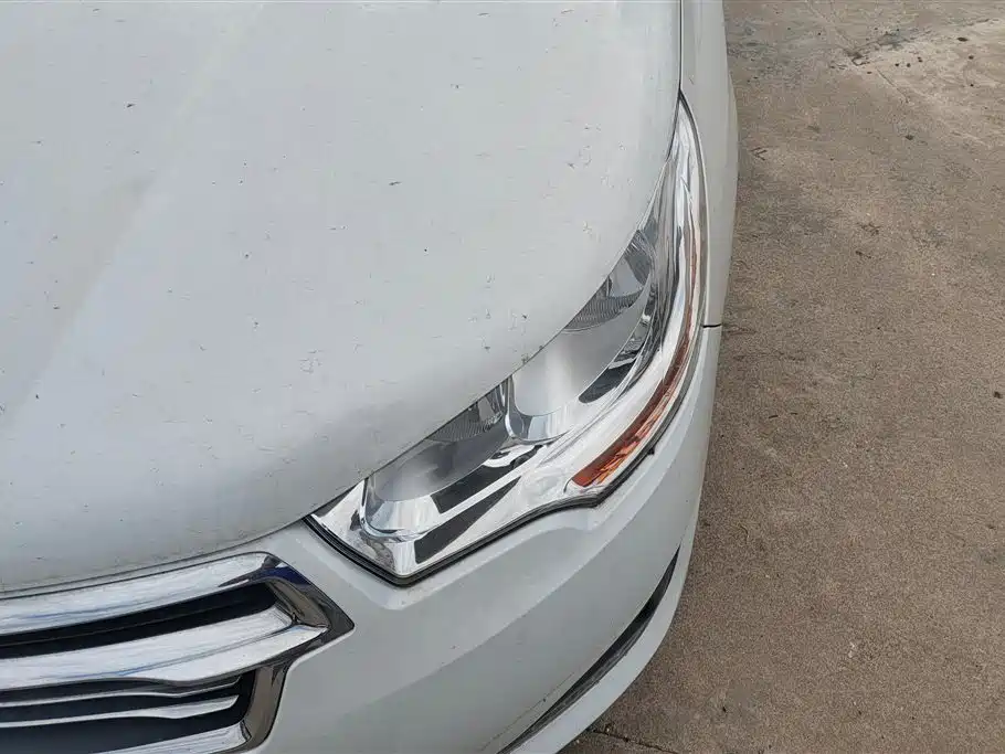 Citroen C4L 2015