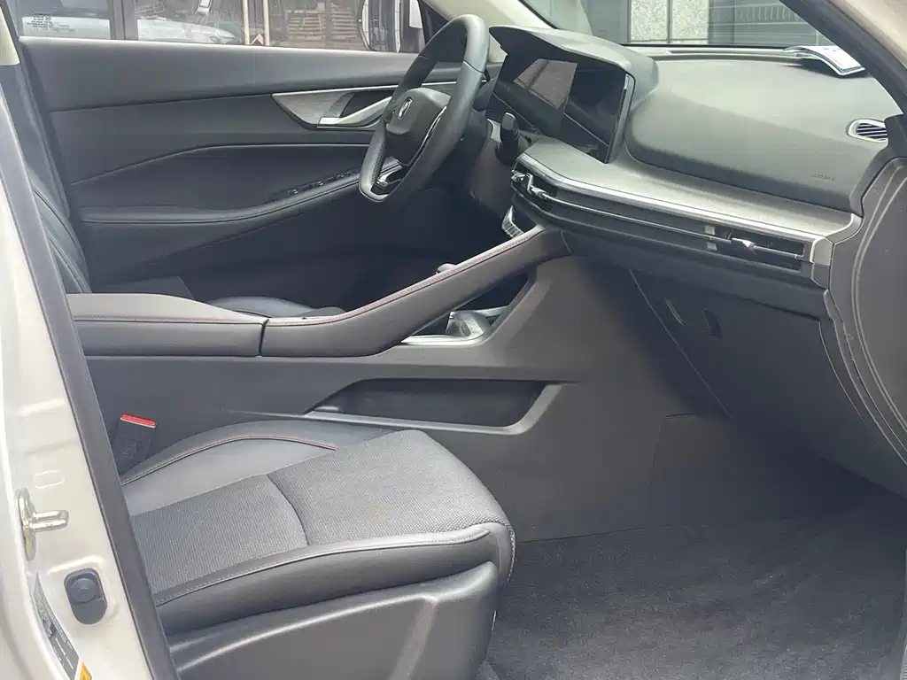 Changan CS35PLUS 2023 — фото 11