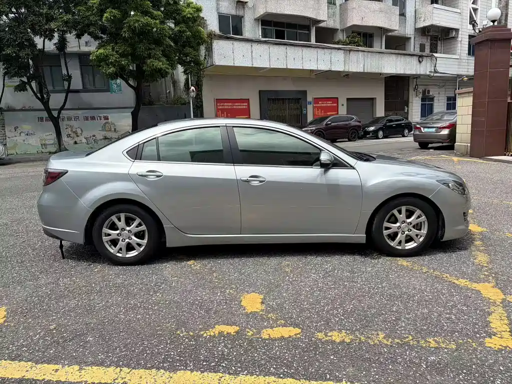 Mazda Ruiyi 2010
