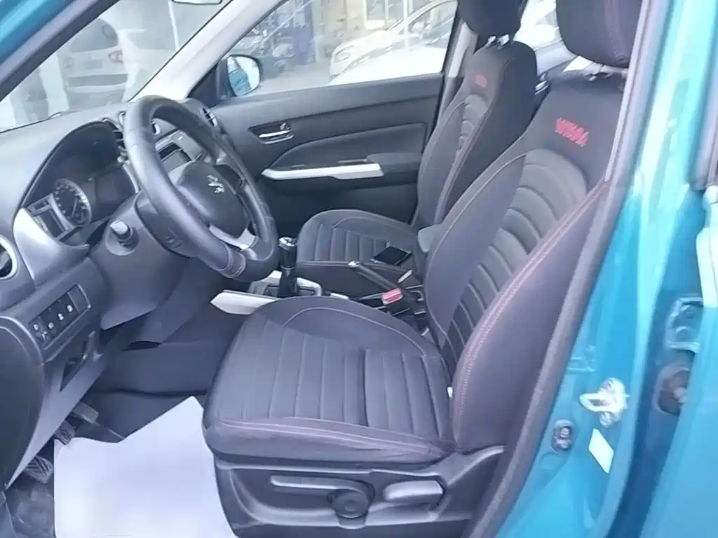 Suzuki Vitara 2017 — фото 15