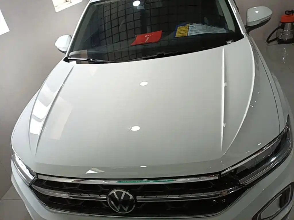 Volkswagen T-Roc 2025 — фото 3